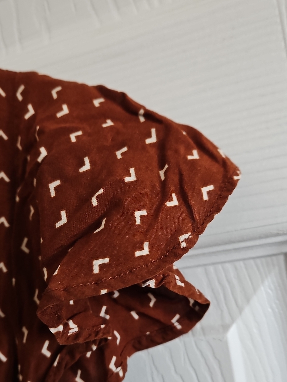 Urban Outfitters Kimchiowmen's Rust Brown Midi Wrap Dress with WhiteVshape Print - Picture 9 of 14